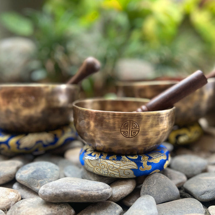 Tibetan Full Moon Singing Bowl from LIDAH® collection