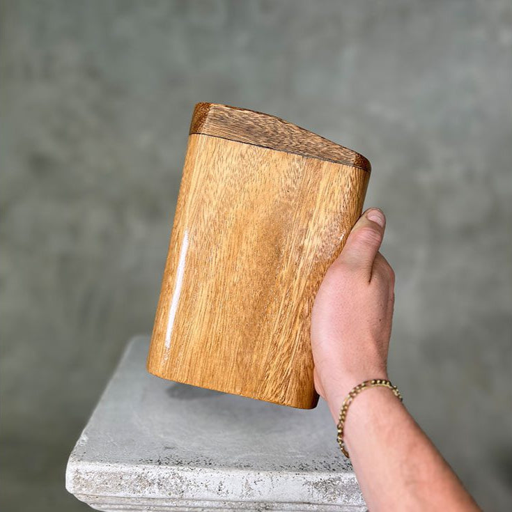 Close-up of LIDAH® Box Didgeridoo mouthpiece